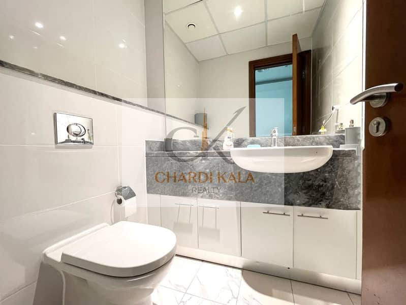 Premium 2BR Apartment | Stunning views | Big Layout - Image 13