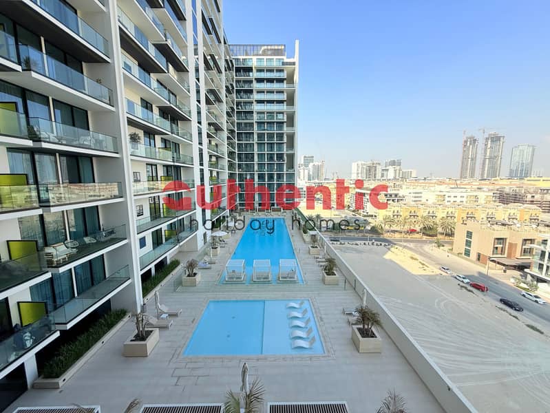 Pool View | Elegant High-End Apartment - Image 42