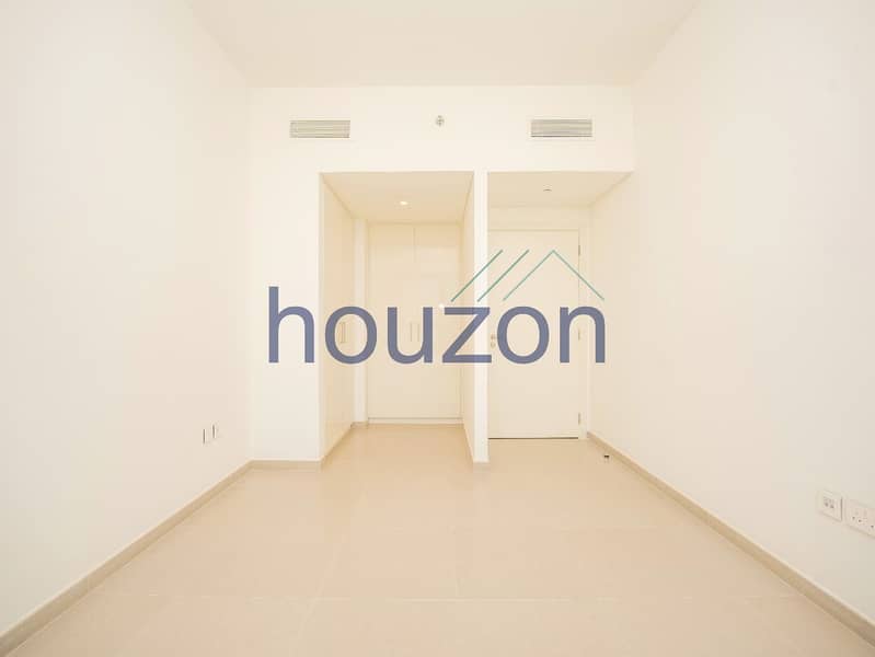 Unobstructed View | Best investment | Big Layout