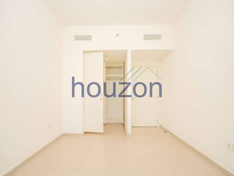 Unobstructed View | Best investment | Big Layout