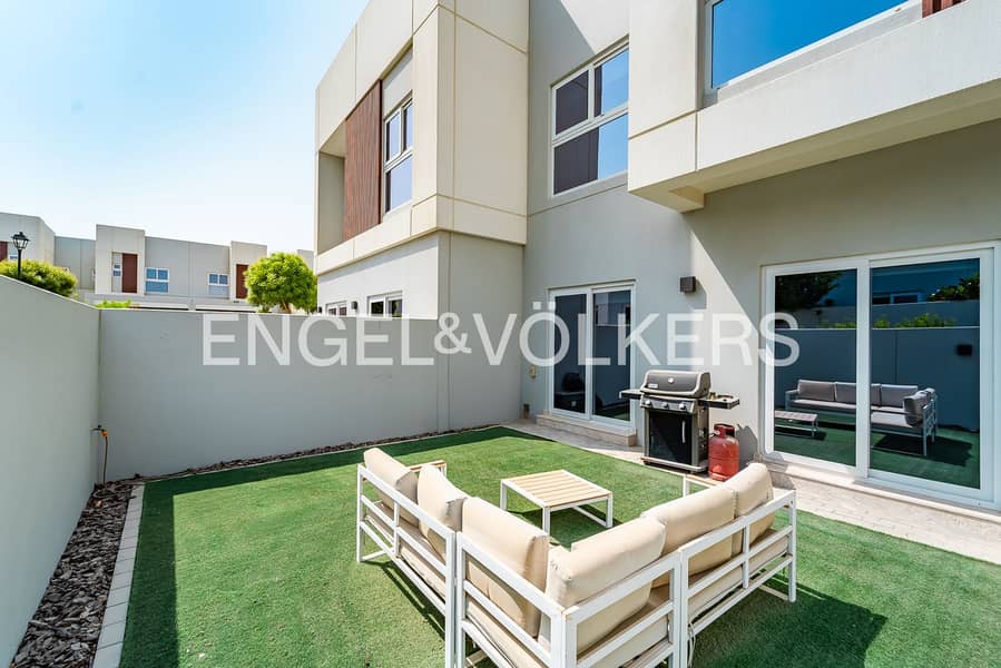 Spacious Layout | Vacant Unit | Motivated Seller - Image 16