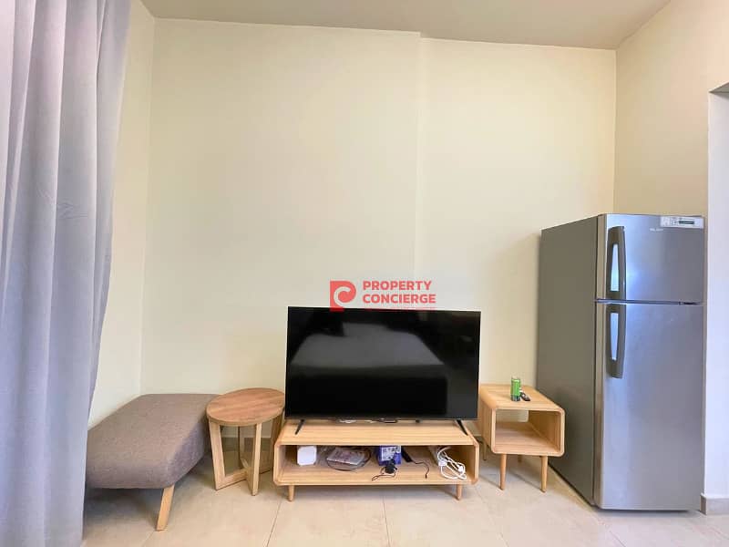 Open Kitchen | Chiller Free | Ready To Move In