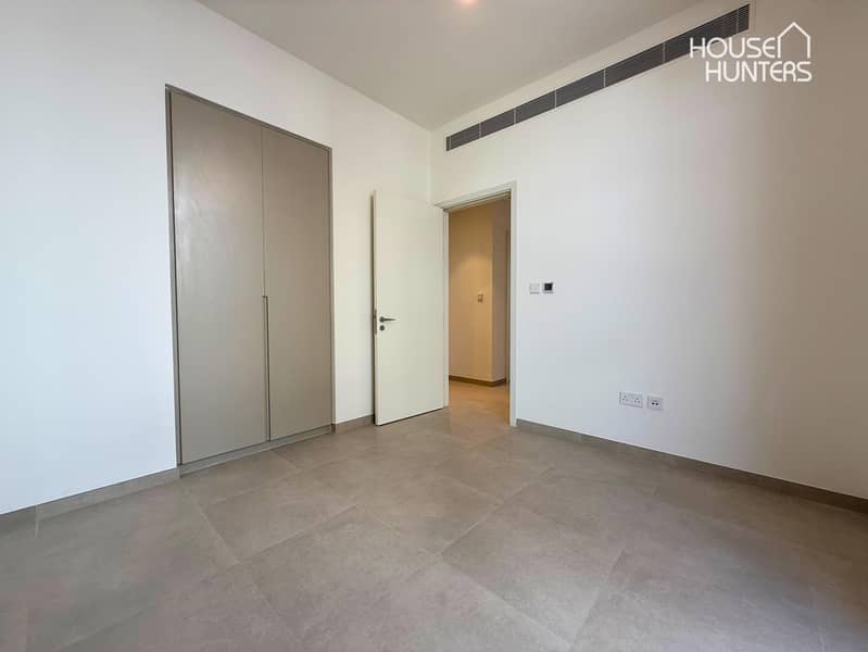 4 Bed G+1 | Great Location | Close to the Pool - Image 8