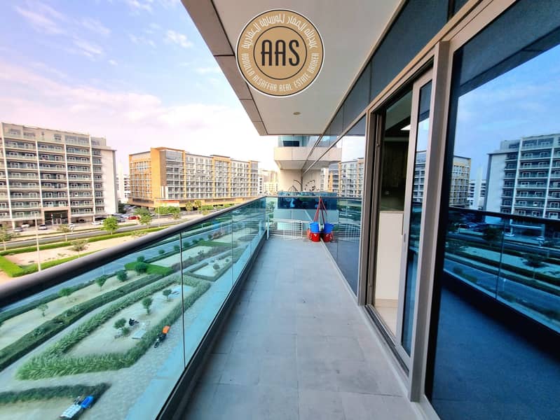 Chiller Free || Spacious 1-Bedroom Apartment || Huge Balcony With Bulivard View || Premium Amenities - Image 10