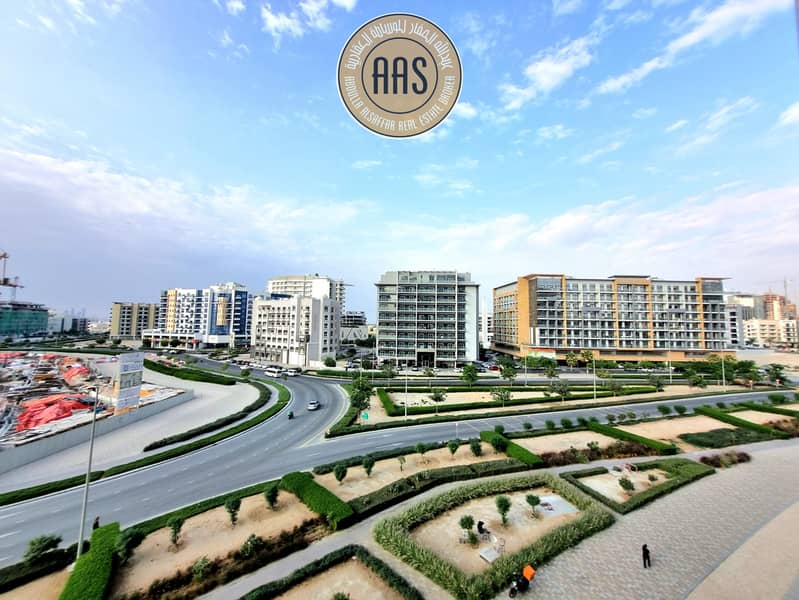 Chiller Free || Spacious 1-Bedroom Apartment || Huge Balcony With Bulivard View || Premium Amenities - Image 11