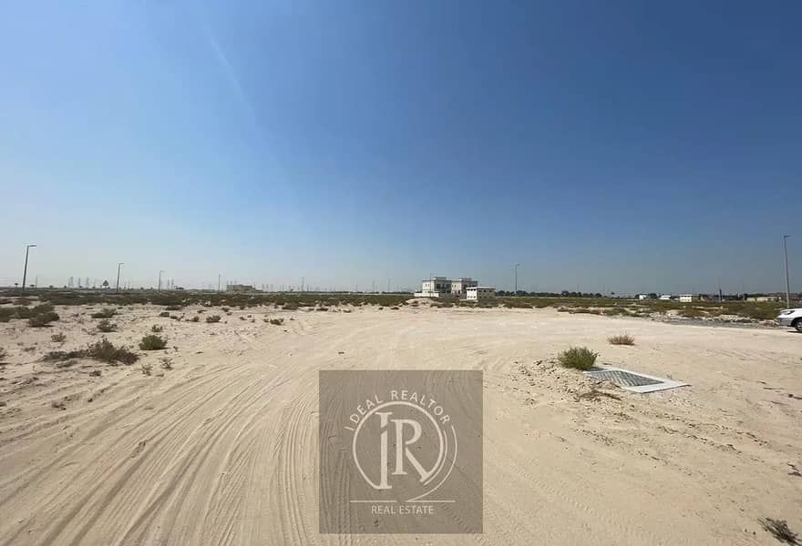 Prime Location | Single Row | Facing Park