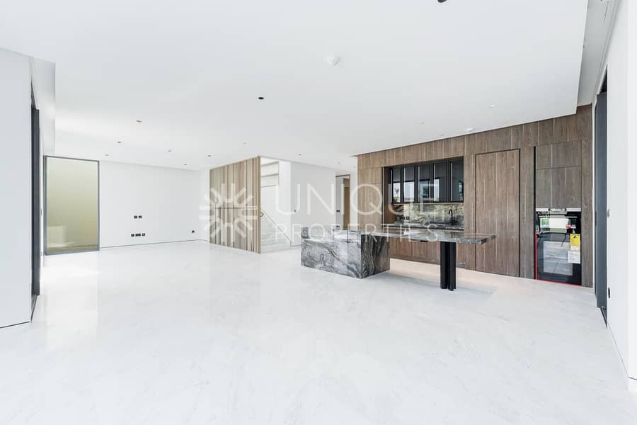 Exclusive|1 of 18 Signature Villas |Large|Upgraded