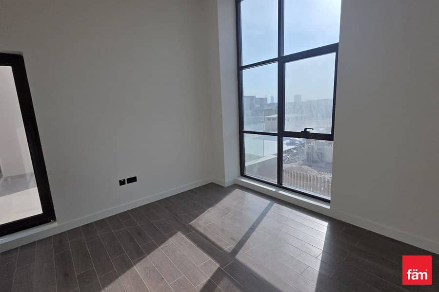 Single Row | Vacant | 4br + Maid Room | Ready - Image 14