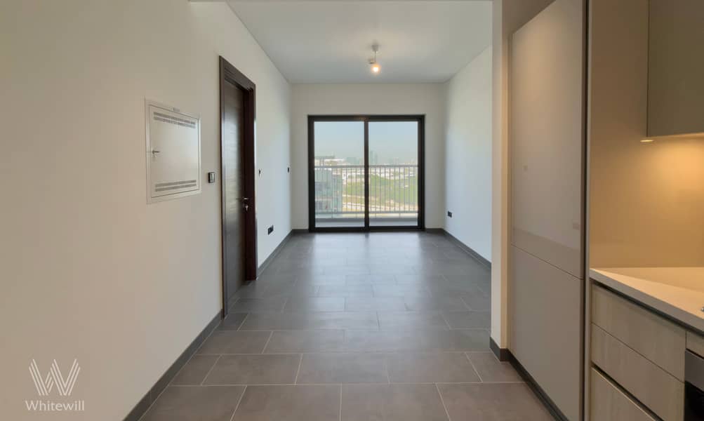 Hartland View |Brand New|Unfurnished| Middle Floor