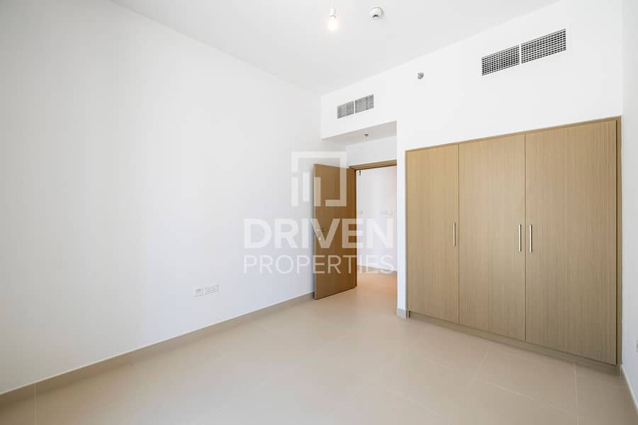 Amazing Park and Canal View with Chiller Free - Image 11