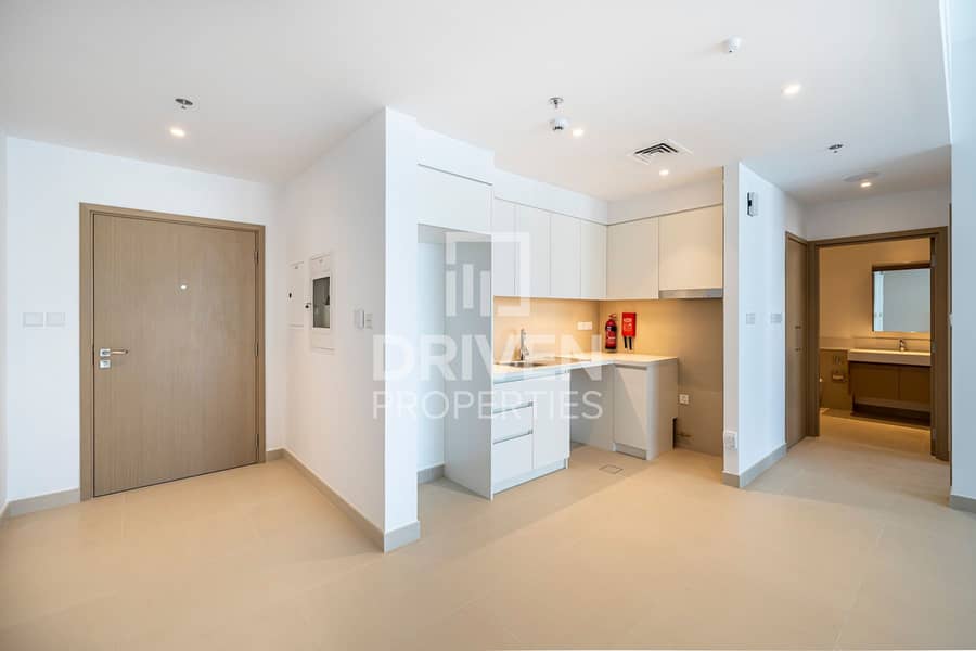 Amazing Park and Canal View with Chiller Free - Image 15