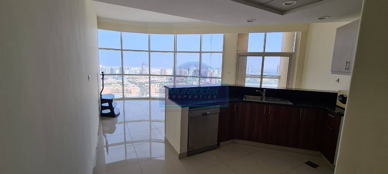 Reef Residence 1-BHK | 825 Sq. Ft | Community View