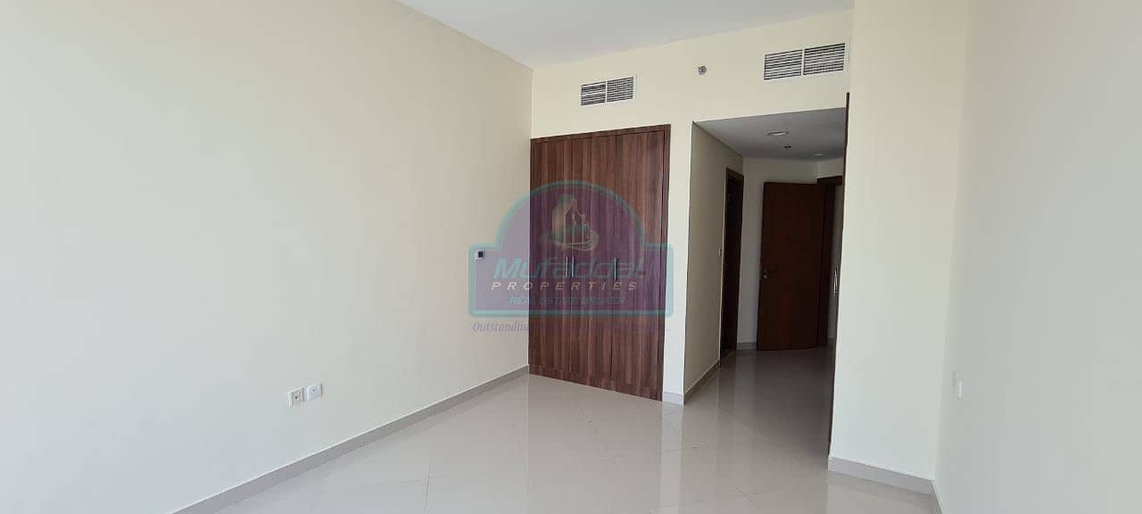 Reef Residence 1-BHK | 825 Sq. Ft | Community View - Image 8