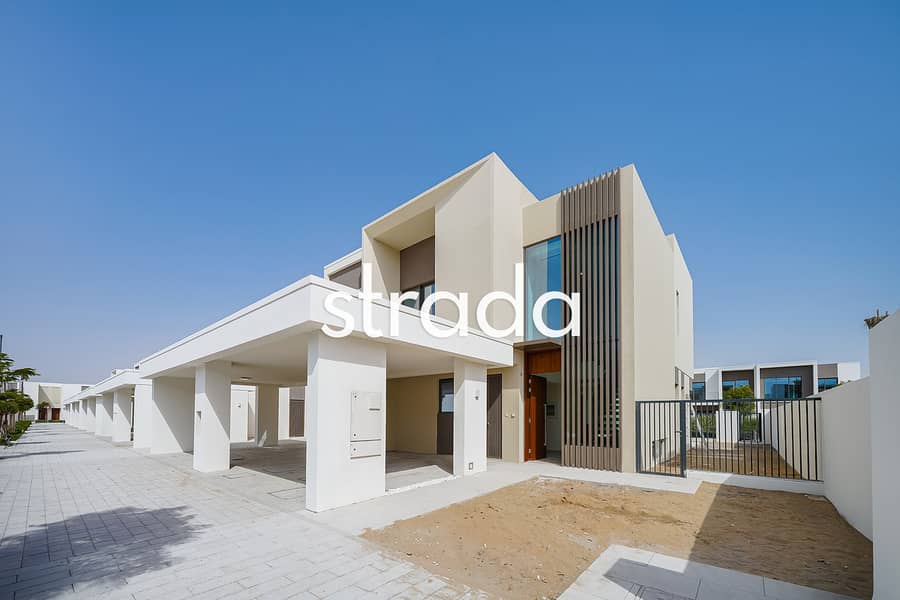 Single Row | Full Park View | Best Location