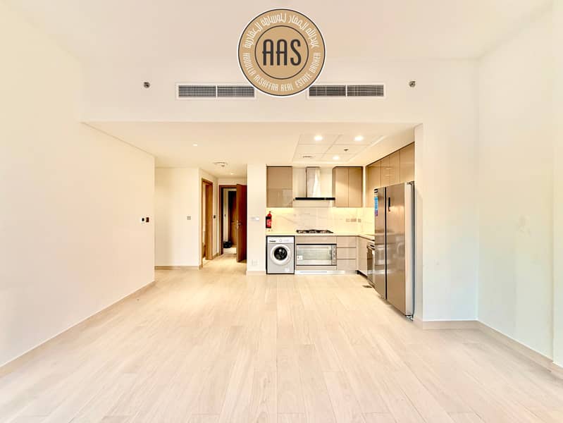 Boulevard View•Semi-Furnished 3Bedroom Hall With Chiller Free•High Floor