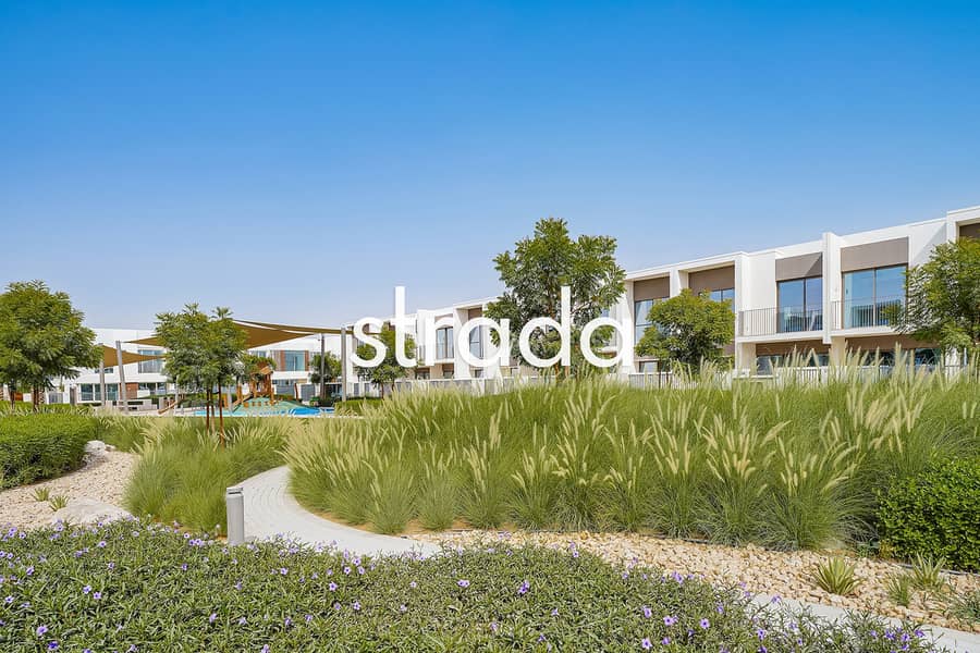 Single Row | Full Park View | Best Location - Image 20