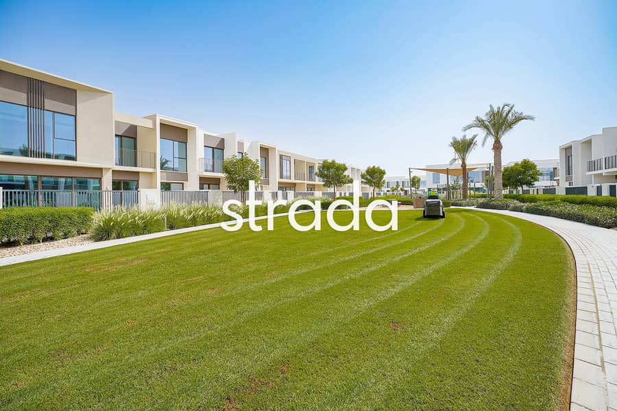 Single Row | Full Park View | Best Location - Image 26