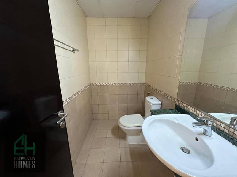 INVESTOR DEAL I HUGE LAYOUT I 1BHK PLUS STORE - Image 10