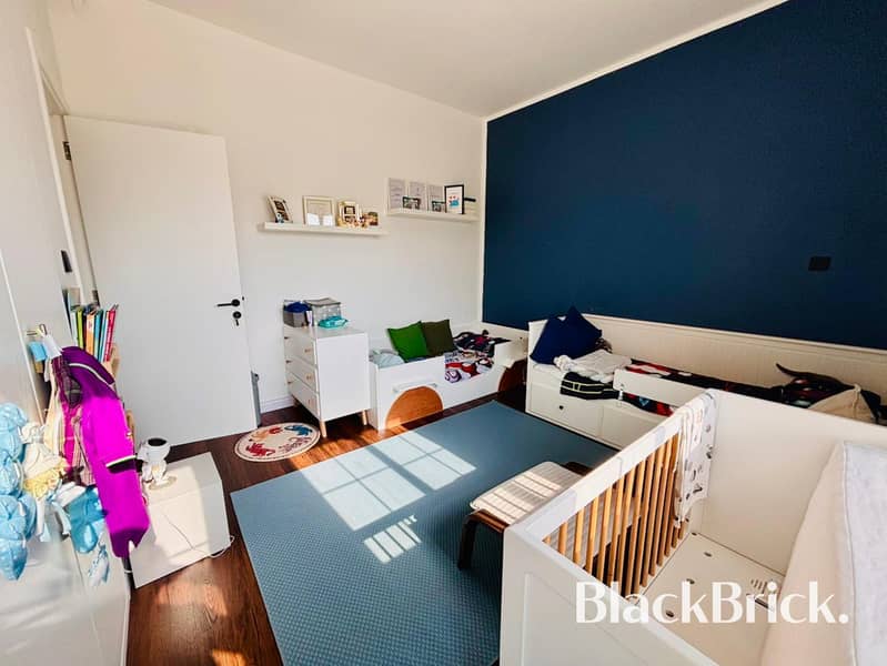 Huge Plot | End Unit | Extended Family Home - Image 10