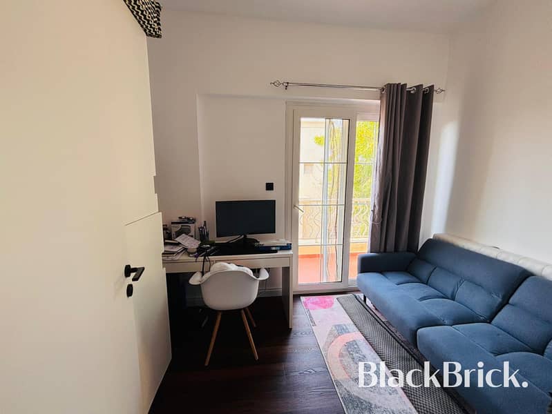 Huge Plot | End Unit | Extended Family Home - Image 14