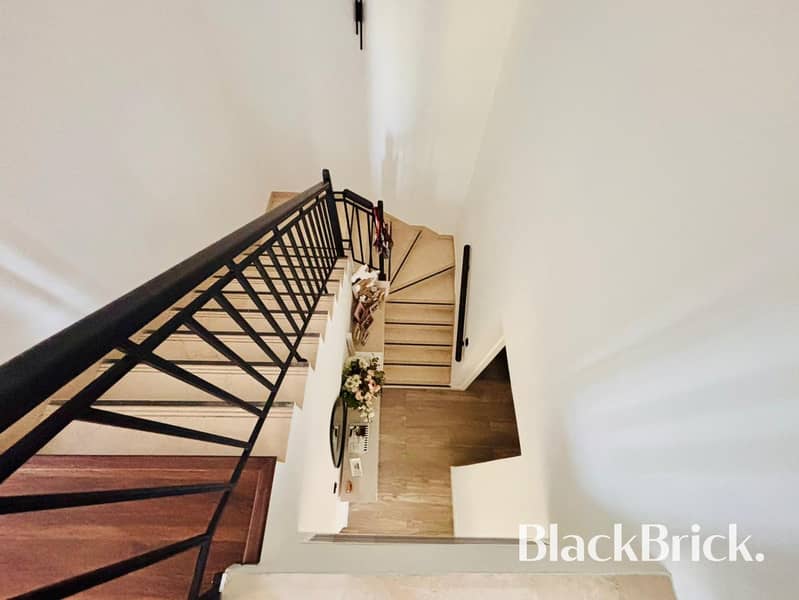 Huge Plot | End Unit | Extended Family Home - Image 16