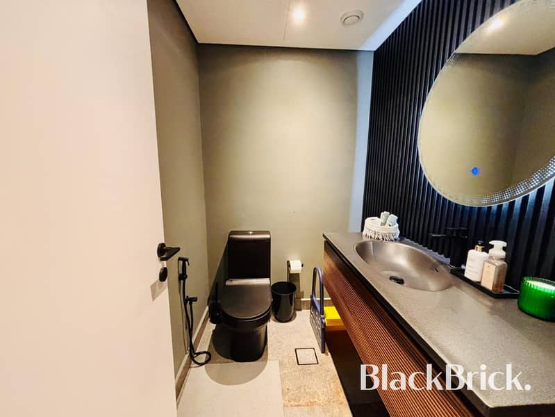 Huge Plot | End Unit | Extended Family Home - Image 22