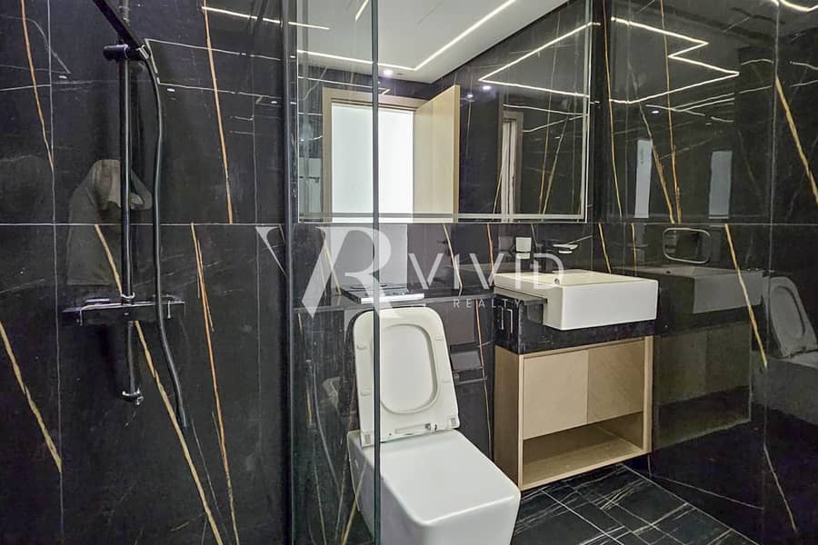 3 Bedroom I Pool View I Pristine Condition