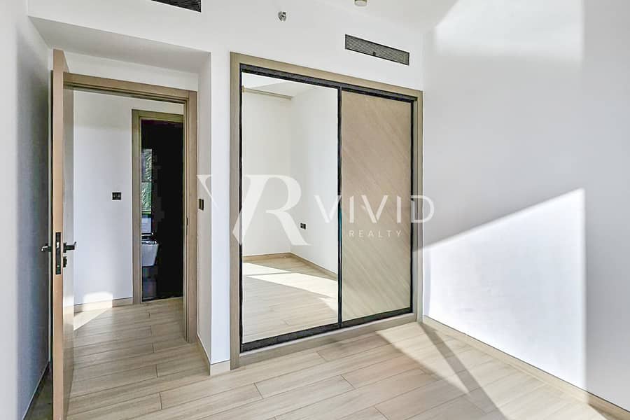 3 Bedroom I Pool View I Pristine Condition - Image 7