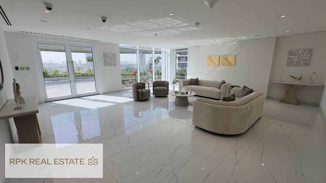 Brand New | High Floor | Full Miracle Garden View - Image 13