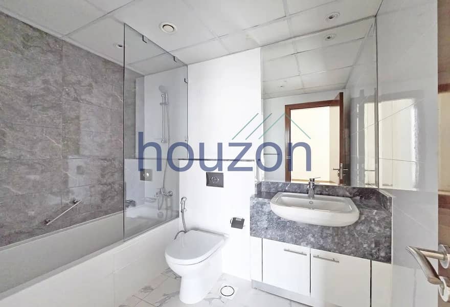 Big Layout 2BR | Canal and Sea View | Vacant - Image 14