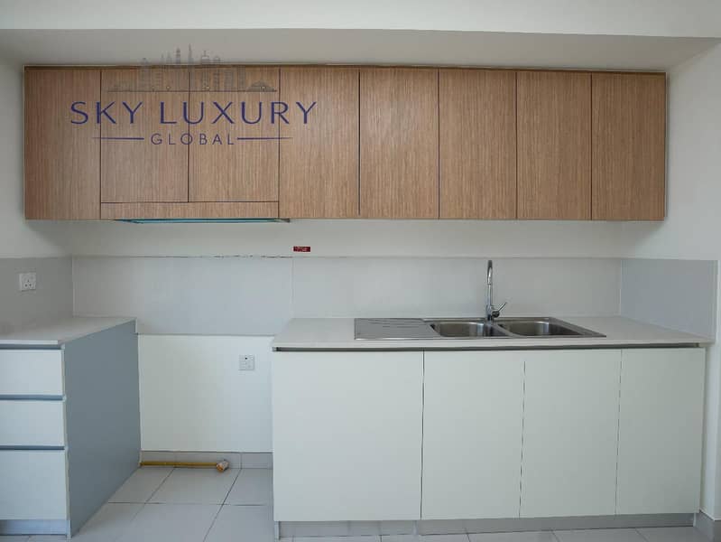 POOL VIEW | GATED COMMUNITY | SPACIOUS UNIT | 3BR - Image 6