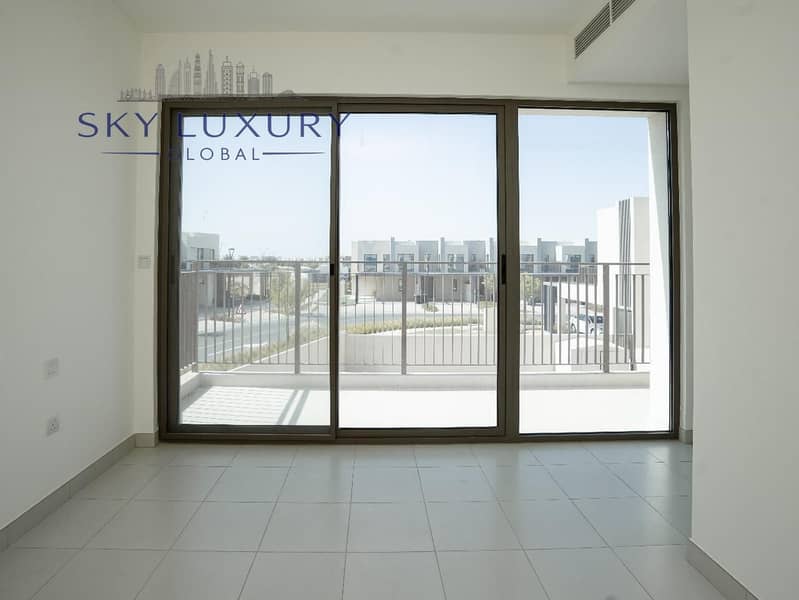 POOL VIEW | GATED COMMUNITY | SPACIOUS UNIT | 3BR - Image 13