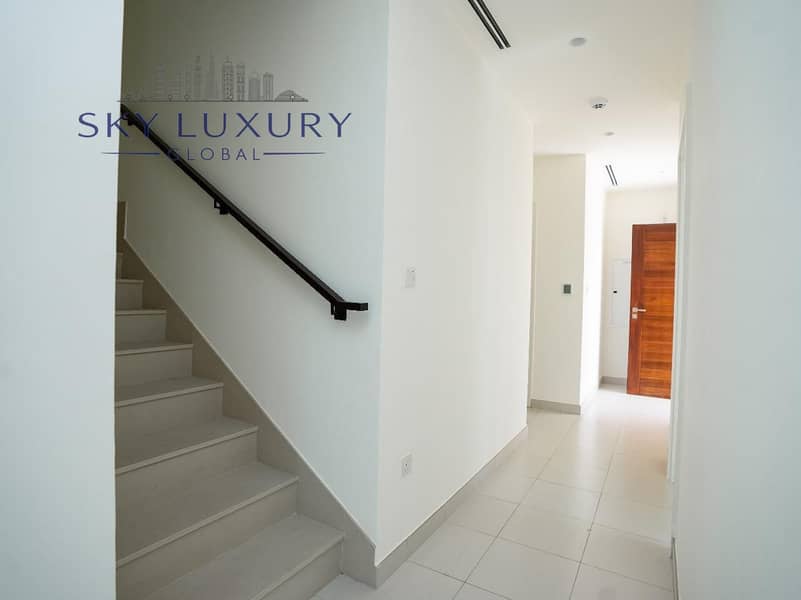 POOL VIEW | GATED COMMUNITY | SPACIOUS UNIT | 3BR - Image 21