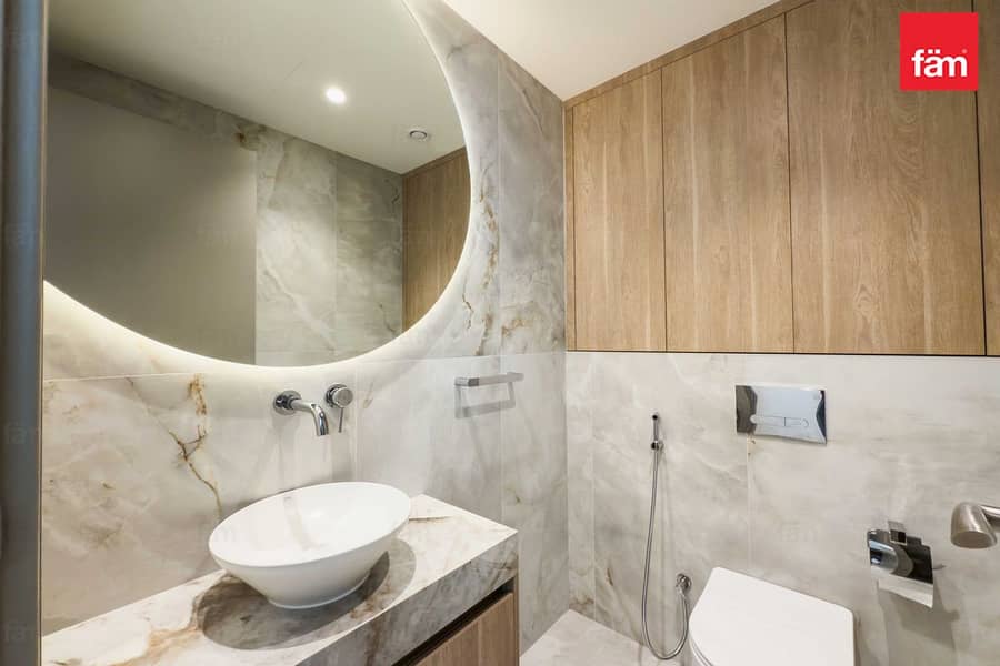 Golf Course View | High Floor | Fully Upgraded - Image 14