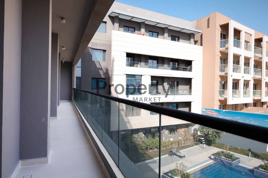 Modern | Pool View | Unfurnished | Vacant - Image 19