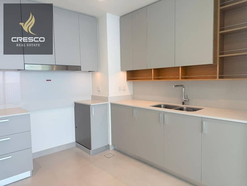 High End | Waterfront Living | Prime Location