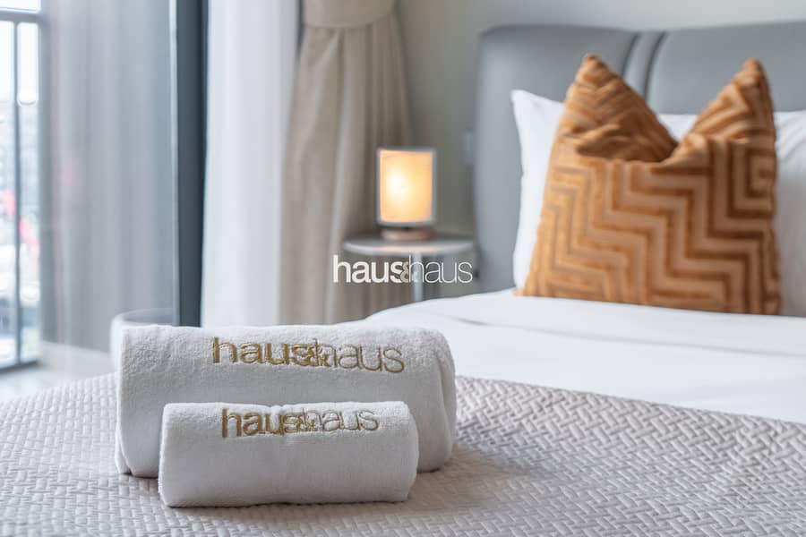 Contemporary 1 Bedroom | Pool View | Near Park - Image 12