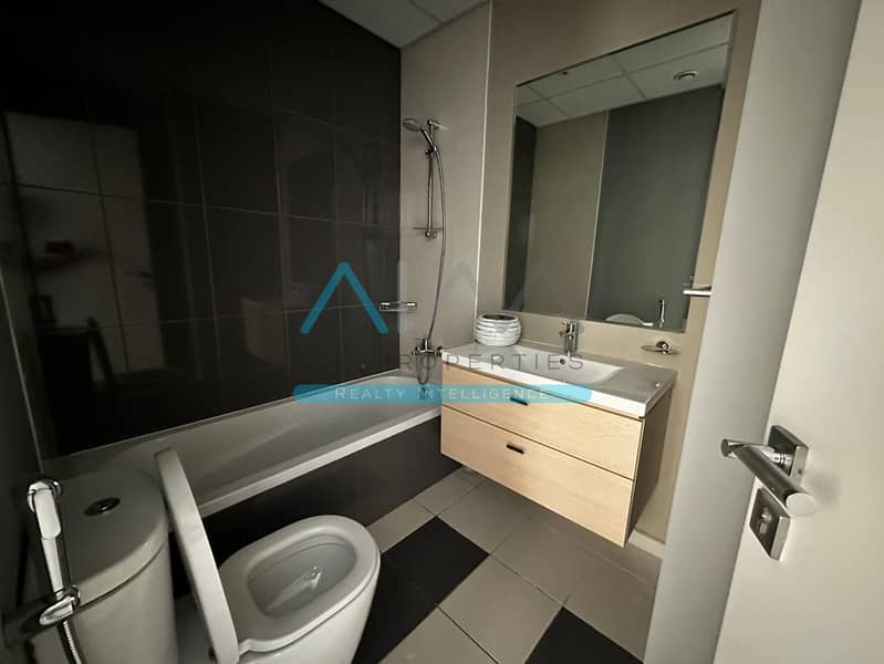 XUBB Layout | Spacious 3BR + Maid | Closed Kitchen | Storage | Large Garden - Image 6