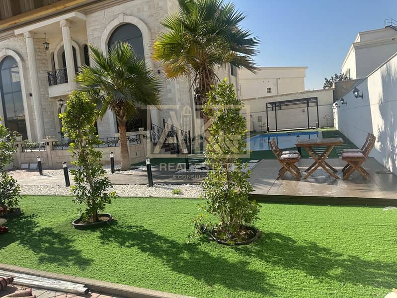 Unfurnished | Maids Room | 6Bedroom | Villa - Image 8