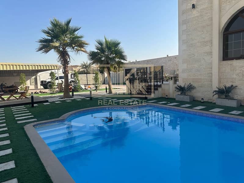 Unfurnished | Maids Room | 6Bedroom | Villa - Image 14