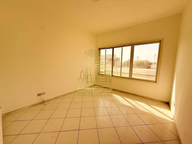 Luxurious 4BHK Villa | Maid’s Room | Shared Pool & Garden | Jumeirah 1 - Image 18