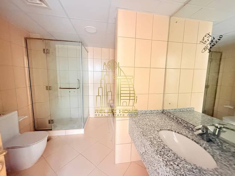 Luxurious 4BHK Villa | Maid’s Room | Shared Pool & Garden | Jumeirah 1 - Image 30