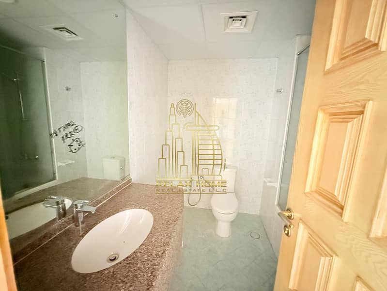 Luxurious 4BHK Villa | Maid’s Room | Shared Pool & Garden | Jumeirah 1 - Image 31