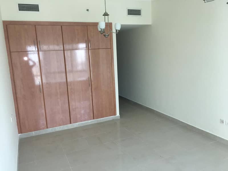 FULL LAKE VIEW - HOT TICKET - OPPOSITE DMCC - Image 9