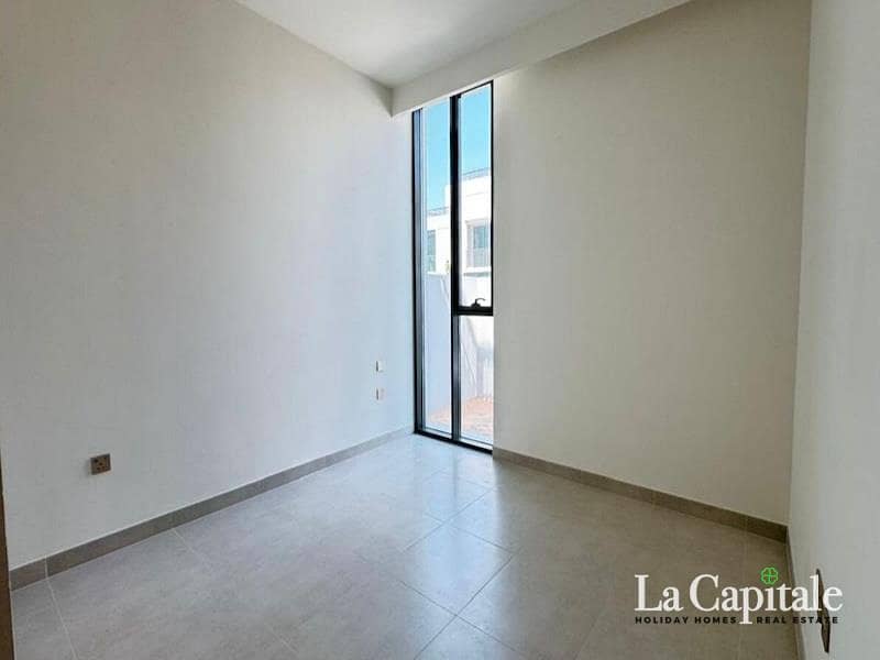 Modern Villa | Luxury Living | Ready to Move - Image 7