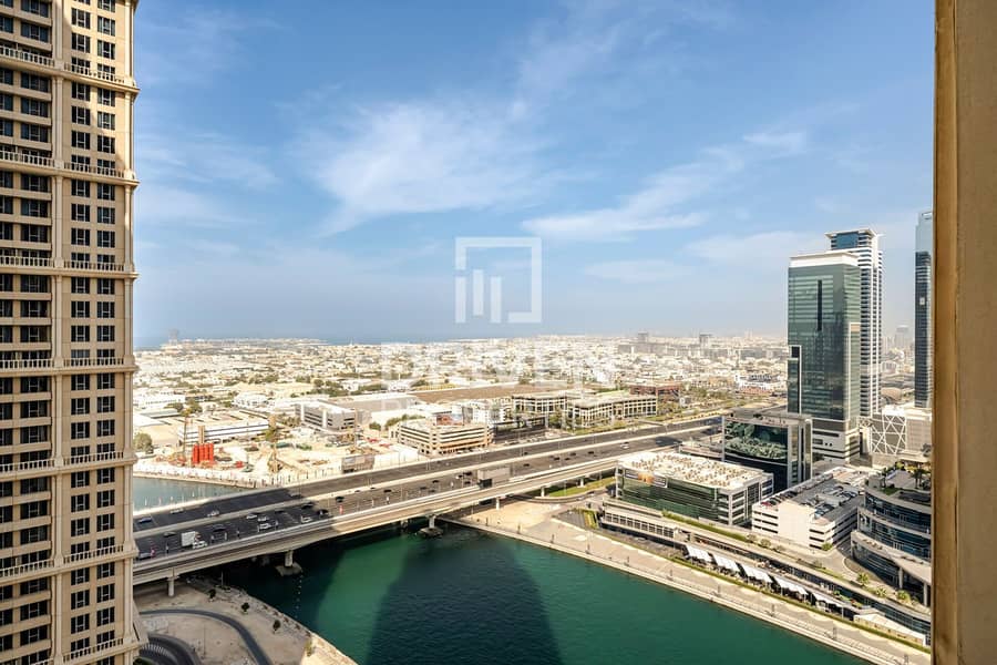 Canal and Amenities Views | Vacant | High Floor - Image 15