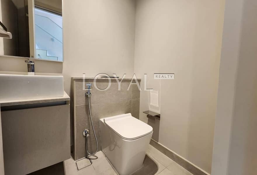 Upgraded | Extended | Landscaped - Image 14