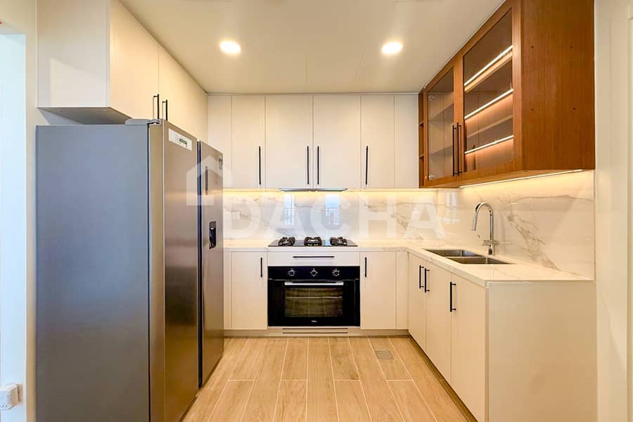 High Floor | Two Parkings | Maids Room