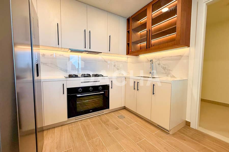 High Floor | Two Parkings | Maids Room - Image 6