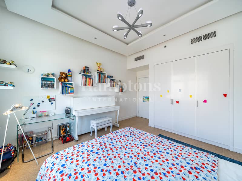 Upgraded | Vacant On Transfer | Exclusive - Image 11